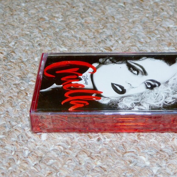 Disney's Cruella Soundtrack Audio Cassette Tape 2021 Brand New - Picture 6 of 9